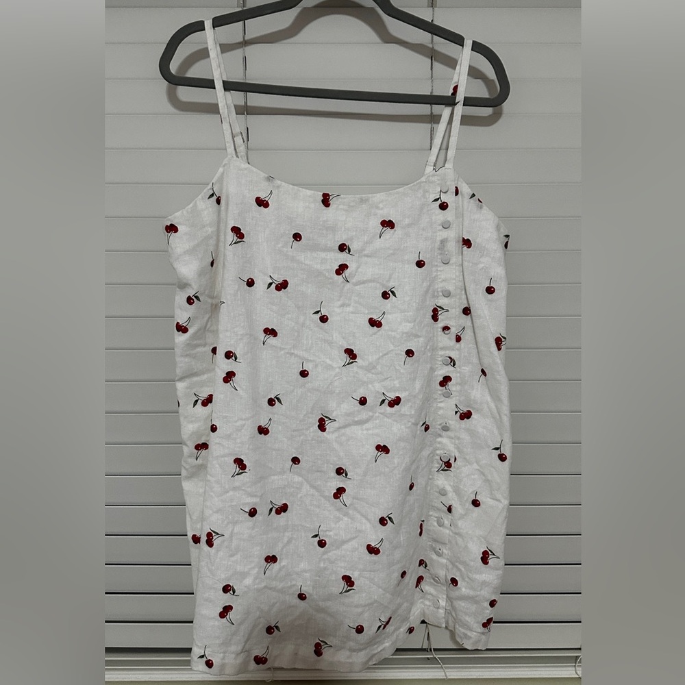 Abercrombie & Fitch linen-blend button skort | WHITE  AND CHERRY PRINT